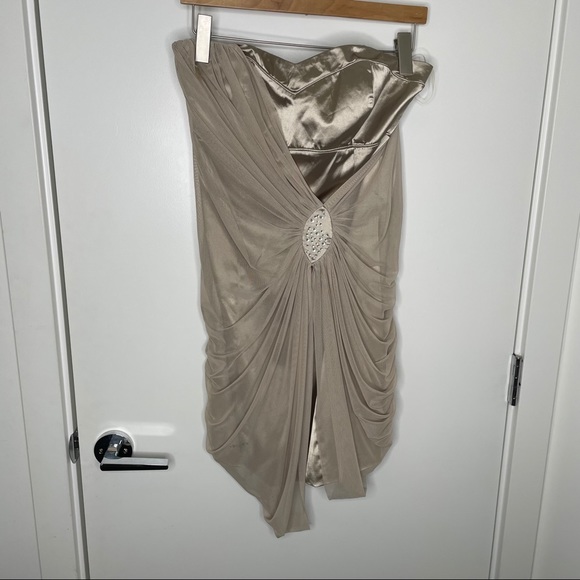 Suzy Shier strapless dress - Picture 2 of 16